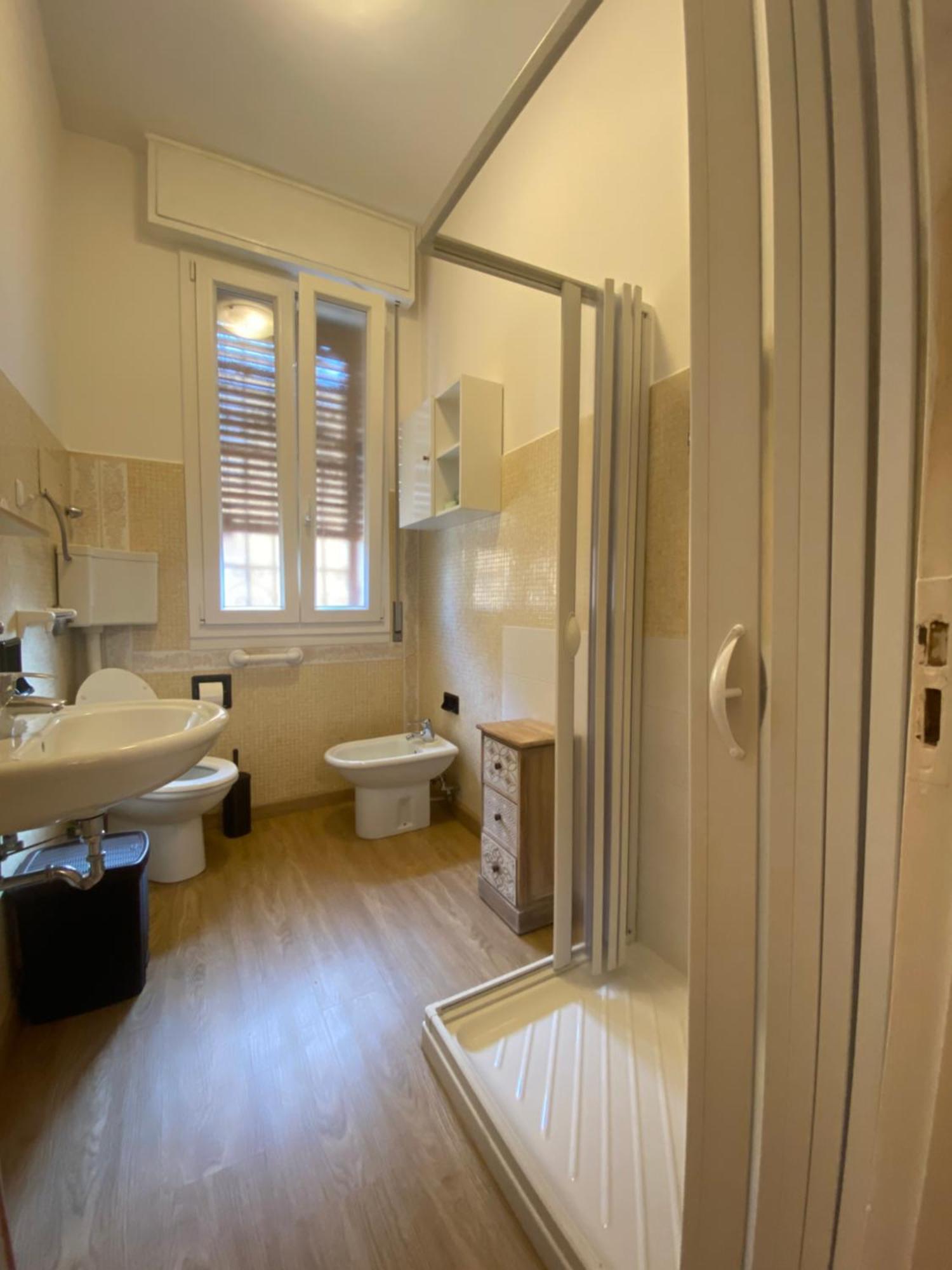 Urban Nest- Il Cammino Apartment Bologna Luaran gambar